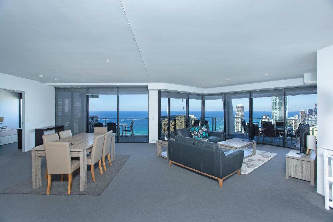 Апартаменты Circle On Cavill - Hosted By Coastal Letting Голд-Кост Экстерьер фото